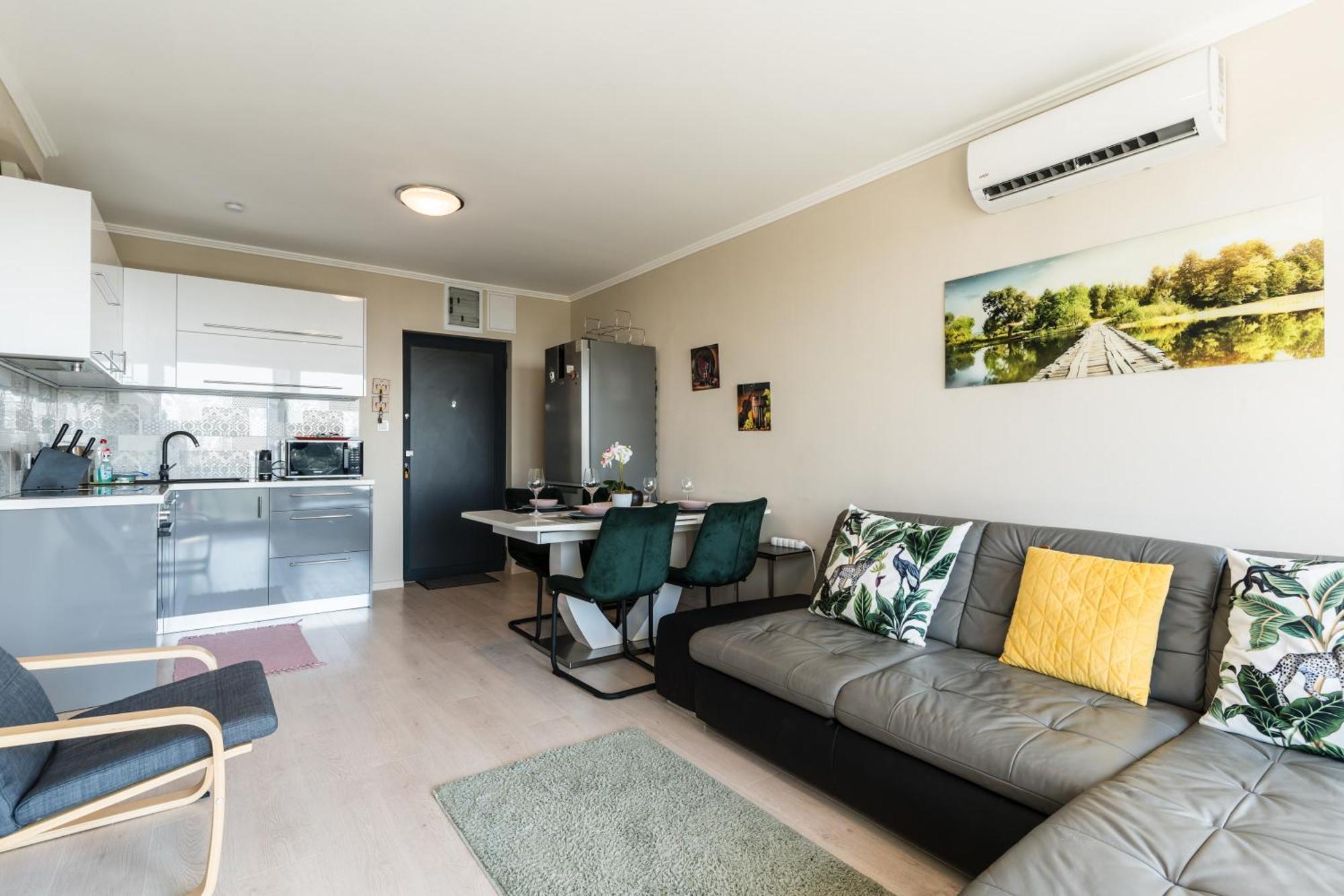 Club Panorama Lake View Apartment Alsóörs Zewnętrze zdjęcie